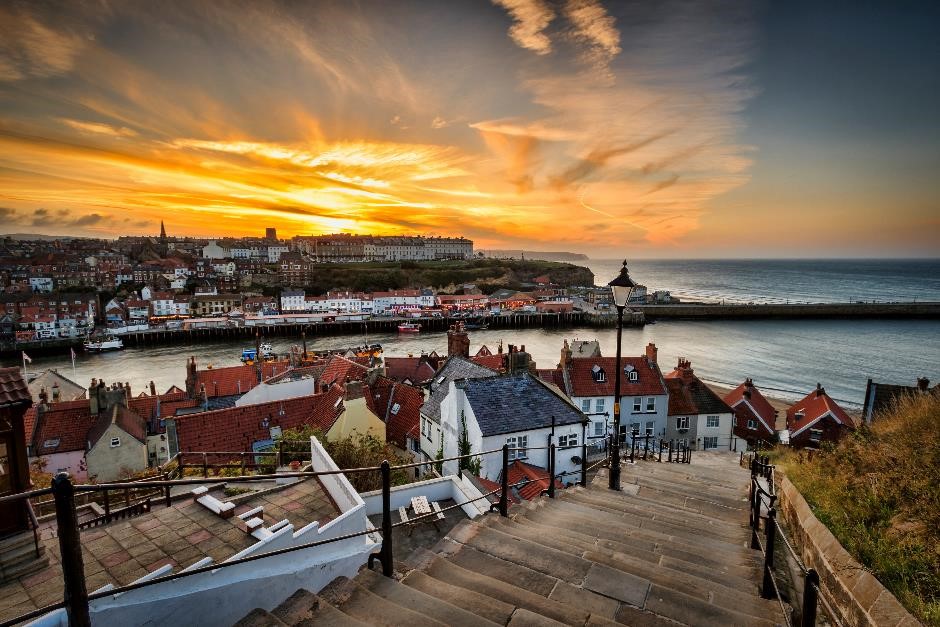 Whitby & North Yorkshire Moors    (Platinum Collection)